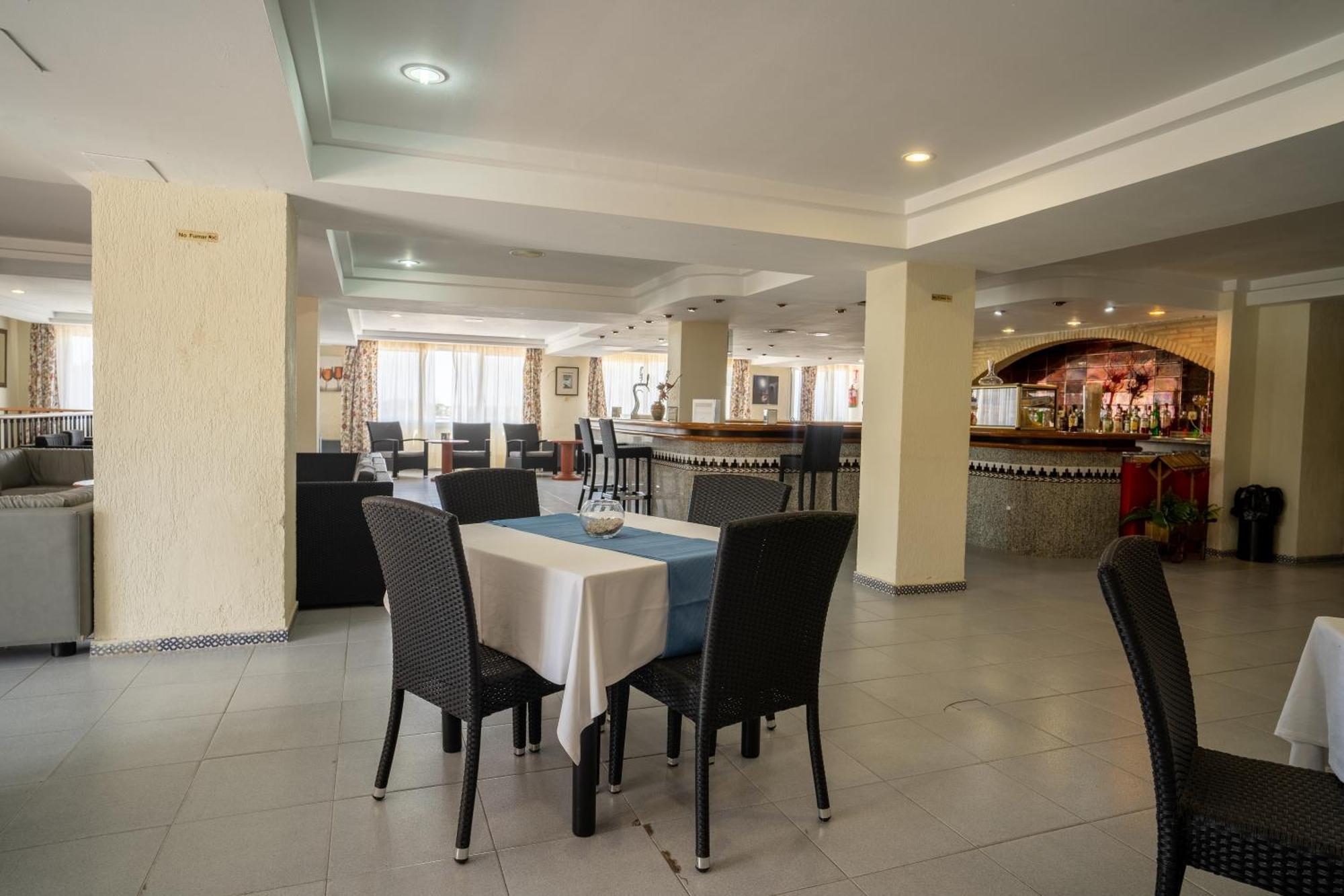 Hotel Balneario De Chiclana Чиклана-де-ла-Фронтера Екстер'єр фото